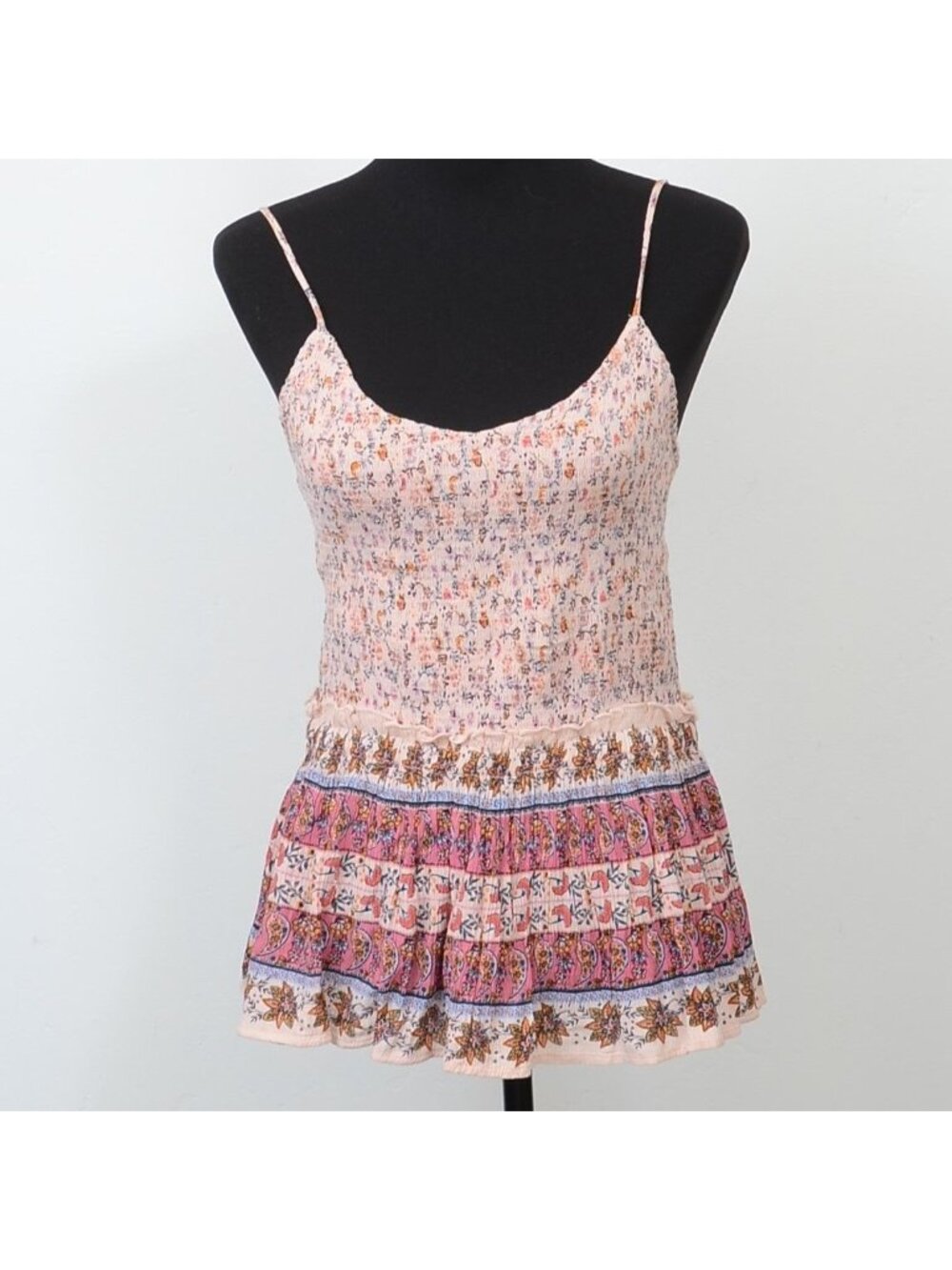 Patrons of Peace Sz Large Smocked Floral‎ Spaghetti Strap Tank Top Boho Feminine